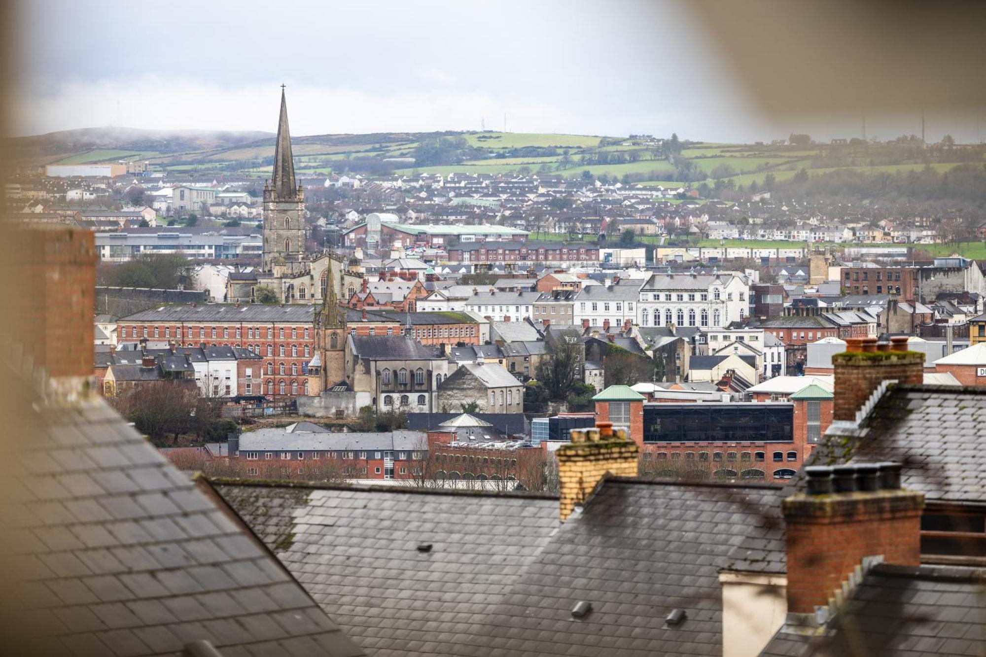 Violet Suite Apartments Derry Extérieur photo